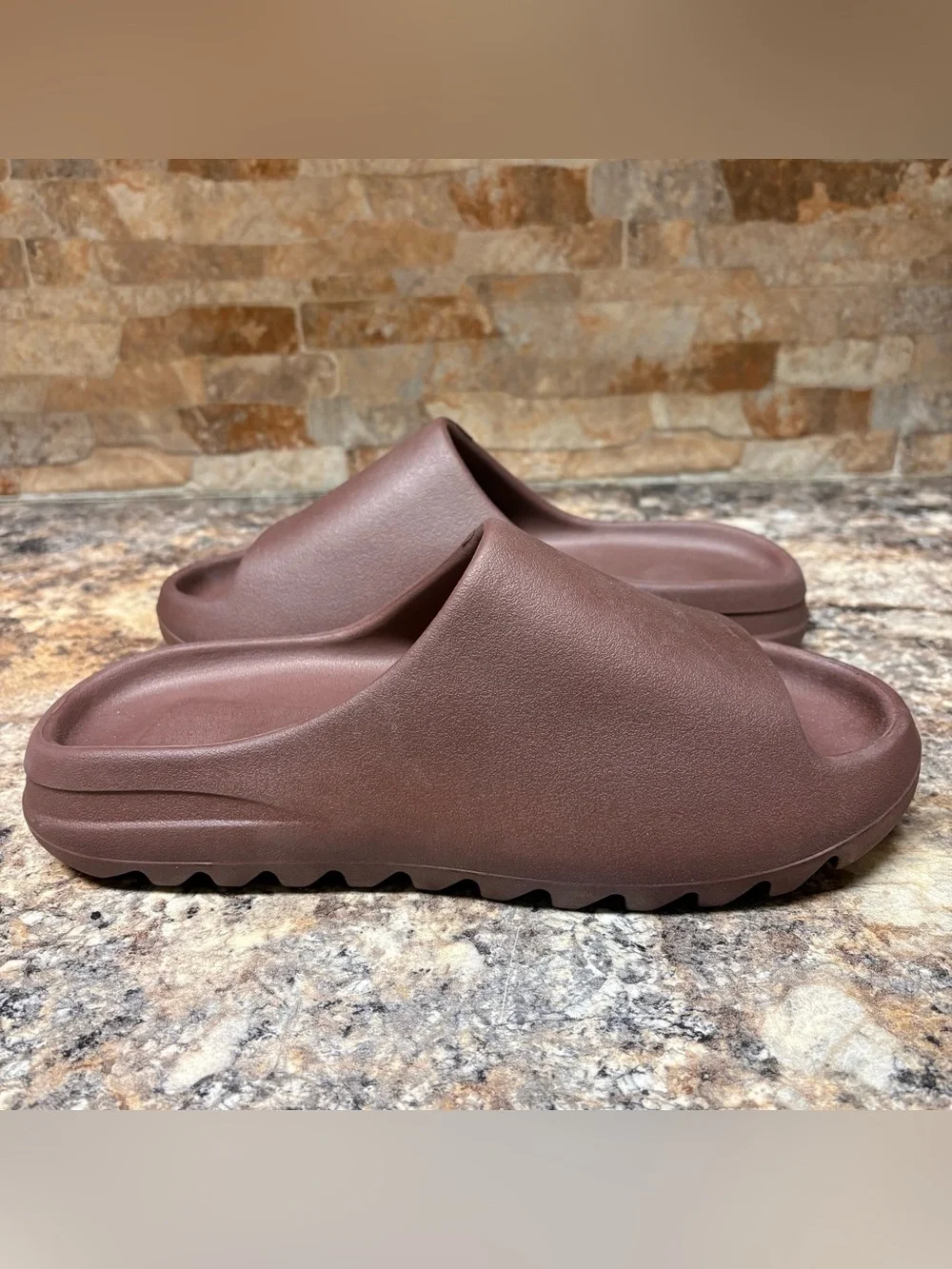 Yeezy YS-01 Fudge Slides Size 9